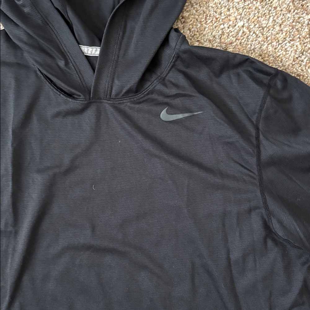 Nike long sleeve top - Picture 2 of 3